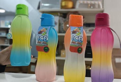 مطرة ملونة ice